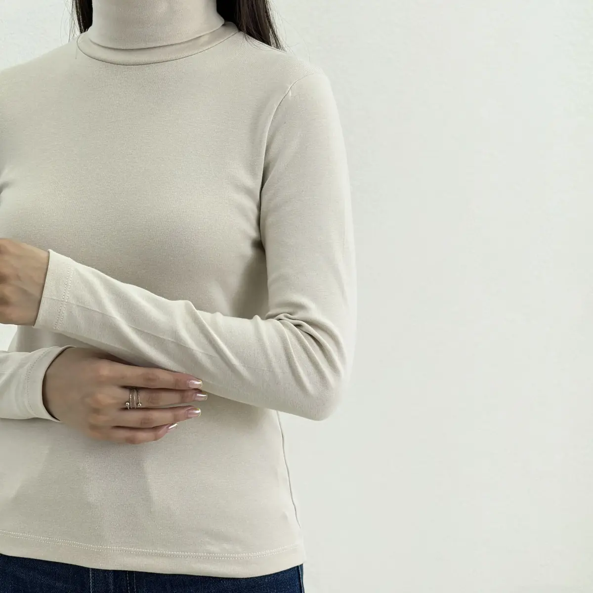 بلوز زنانه یقه اسکی ویسکوز | آی بولک