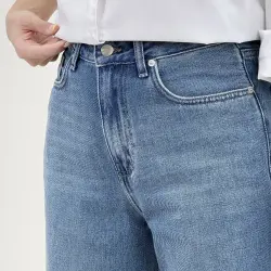 شلوار جین نیم بگ آبی متوسط | آی بولک